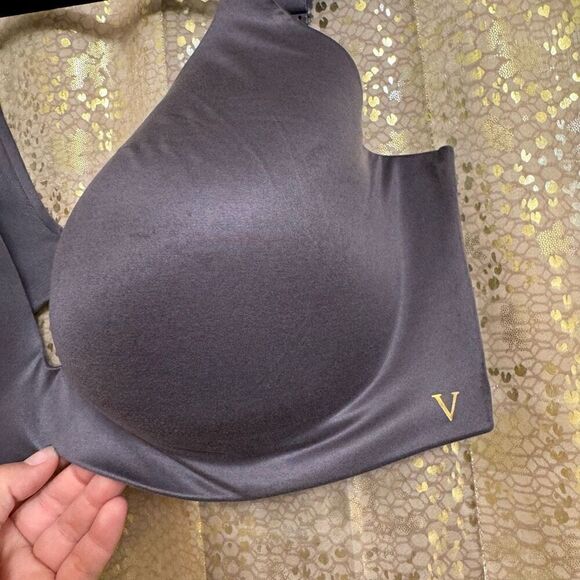 Victorias Secret Gray Wireless Infinity Flex Plunge Lined Semi Demi Bra 38DD - Picture 3 of 8